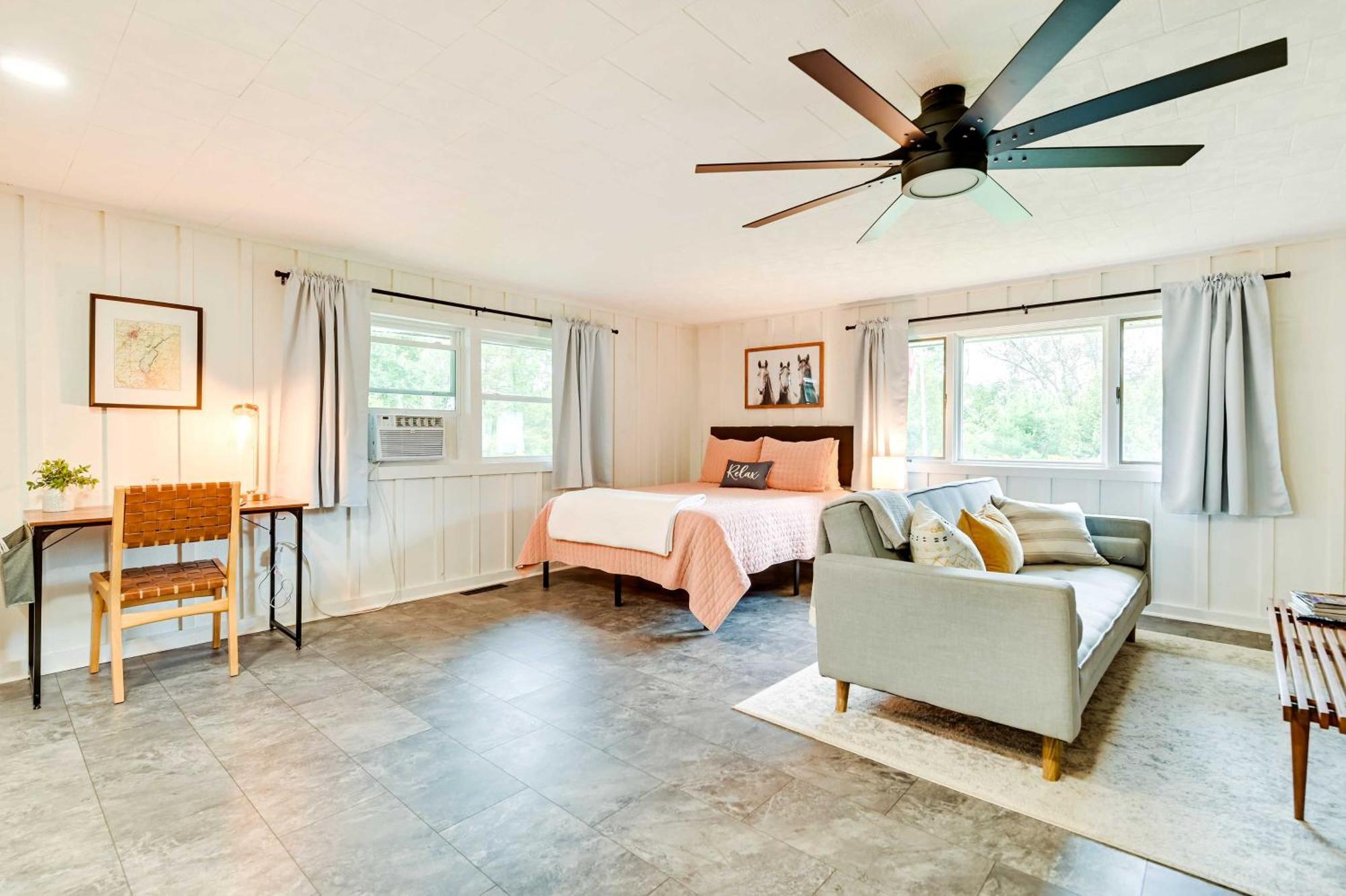 Modern Studio Less Than 13 Mi To Saratoga Racetrack! Ballston Spa Екстериор снимка